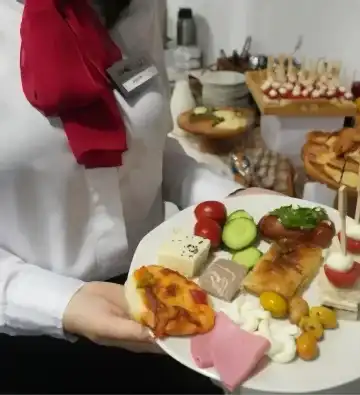 REPLAST EURASIA – PLASTİK VE ELYAF GERİ DÖNÜŞÜM TEKNOLOJİLERİ FUARI İÇİN CATERING  HİZMETLERİ