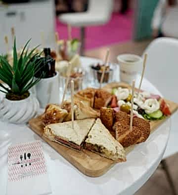 ELES EXPO – ELEKTRİK, AYDINLATMA, ENERJİ VE AKILLI TEKNOLOJİLER FUARINA ÖZEL CATERING VE STAND HİZMETLERİ